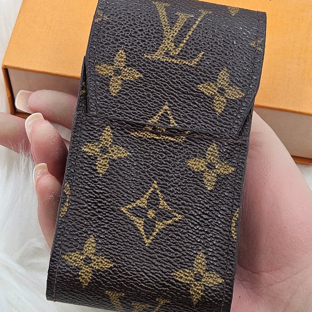 LV Mono Accessory Case